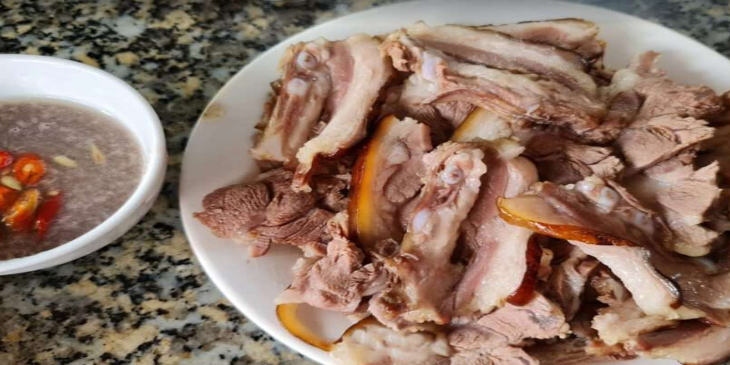 Những điều cần lưu ý khi tìm hiểu về thịt mèo đủ món