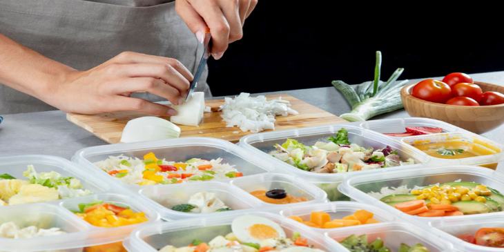 Lý do trường học tại Sơn Tây có xu hướng thuê đơn vị cung cấp suất ăn
